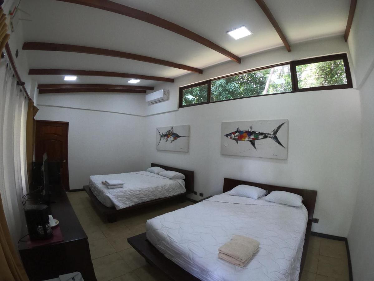Cafe De Playa Beach Front Hotel 科克 外观 照片