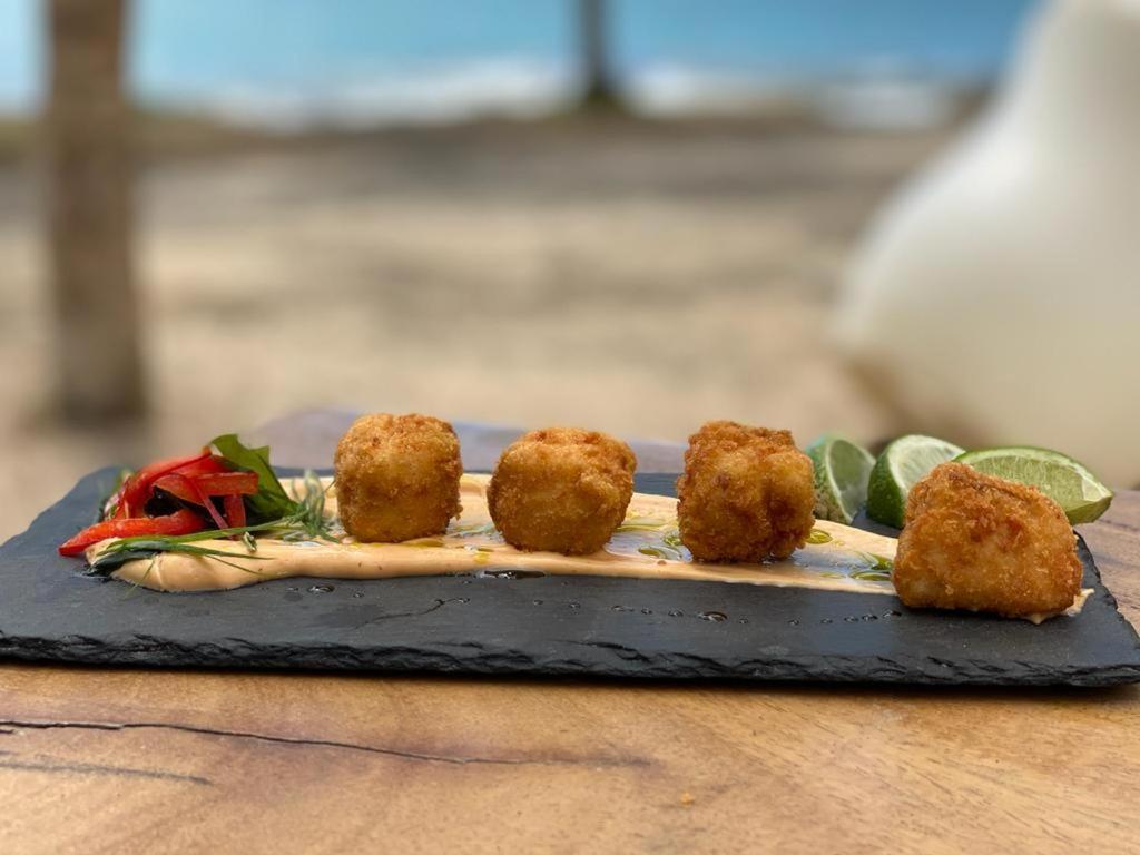 Cafe De Playa Beach Front Hotel 科克 外观 照片