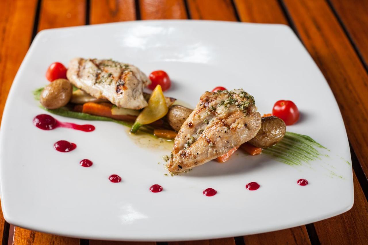 Cafe De Playa Beach Front Hotel 科克 外观 照片